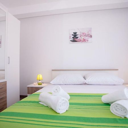 Apartments Mia 4&5 Baška Voda Exteriér fotografie